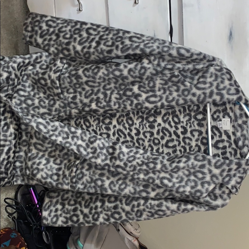 Very soft faux fur long coat leopard print